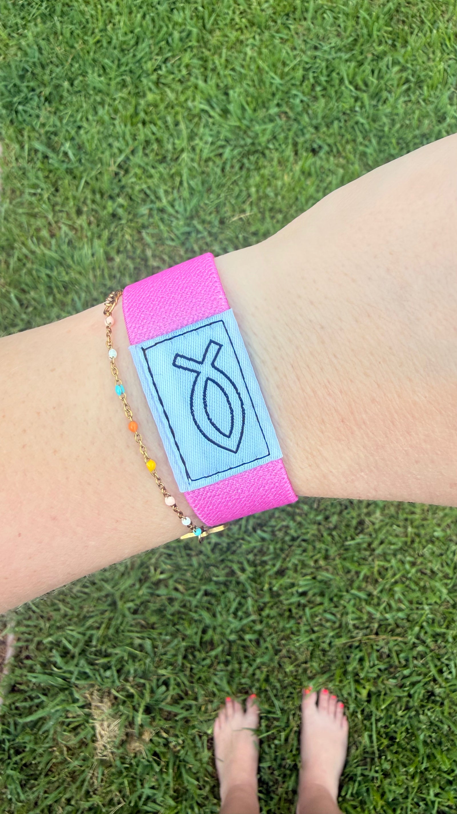 The Bible Band – Christian NFC Wristband with Daily Scripture, Devotional & Free One-Year Bible Reading Plan